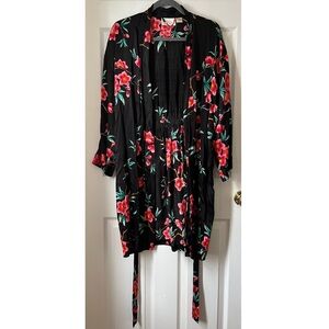 Vintage Victoria's Secret Gold Label Rare Silk Wrap Bathrobe in Black Floral